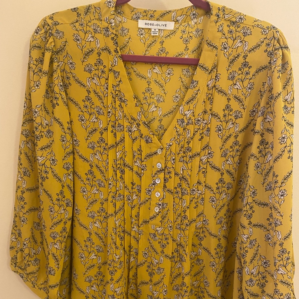 PLUS Yellow and Black Floral Blouse